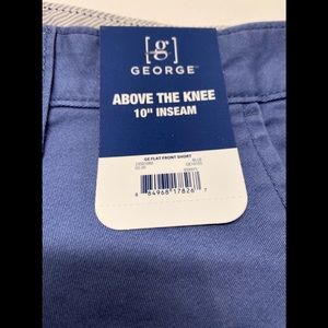 Men’s George flat front shorts size 30 blue